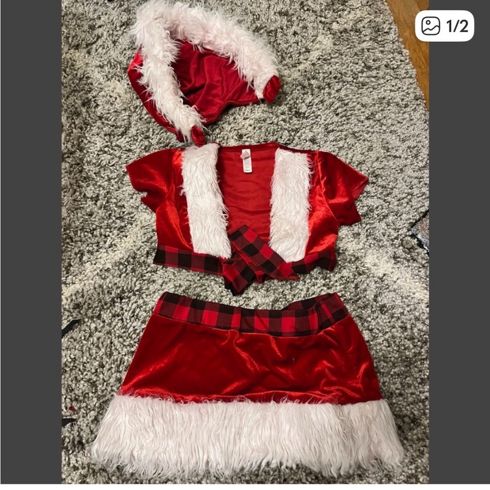 Twin peaks santa baby costume